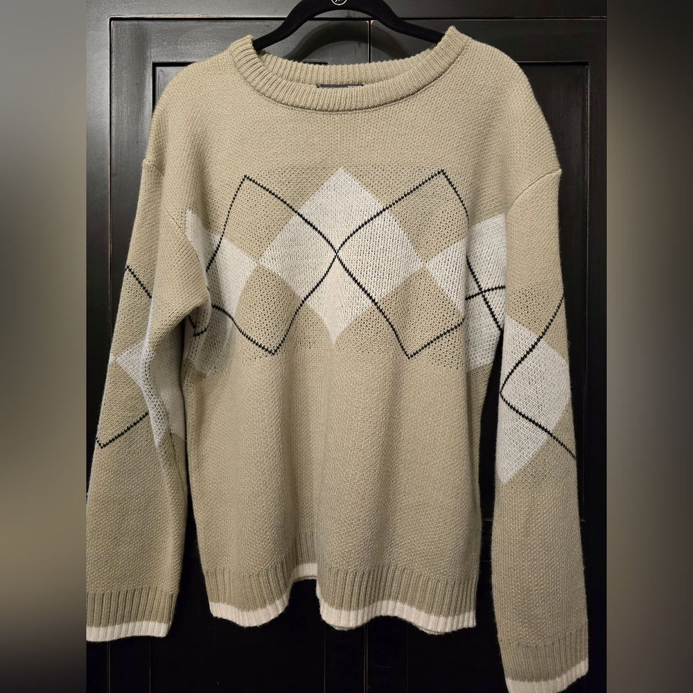 Long sleeve sweater